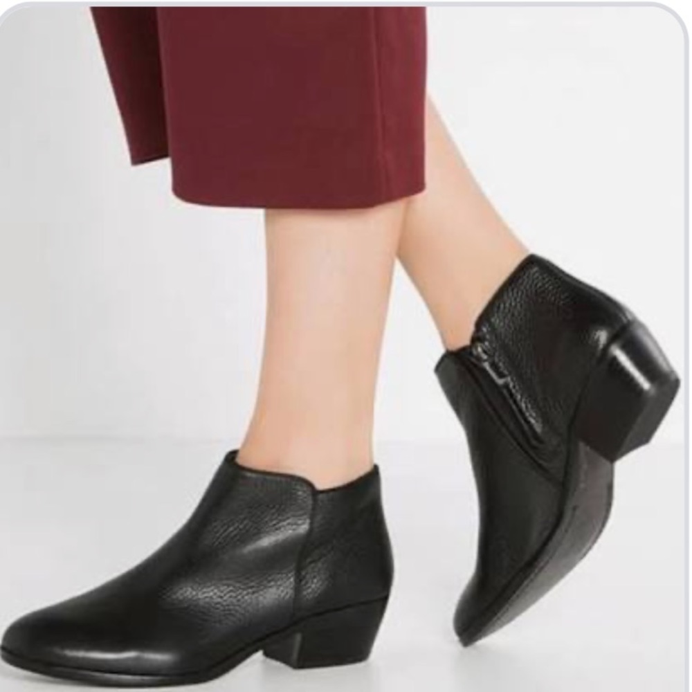 Sam Edelman Black Leather Booties Sz. 7W‎